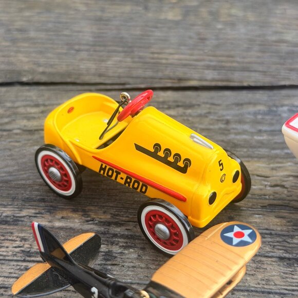 Vintage Hallmark Ornaments Lot Hot Rod Car Jolly Roger Boat Lionel Train Plane - Picture 9 of 10